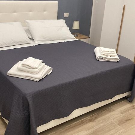 Goldenhouse Hotel Napoli Eksteriør billede