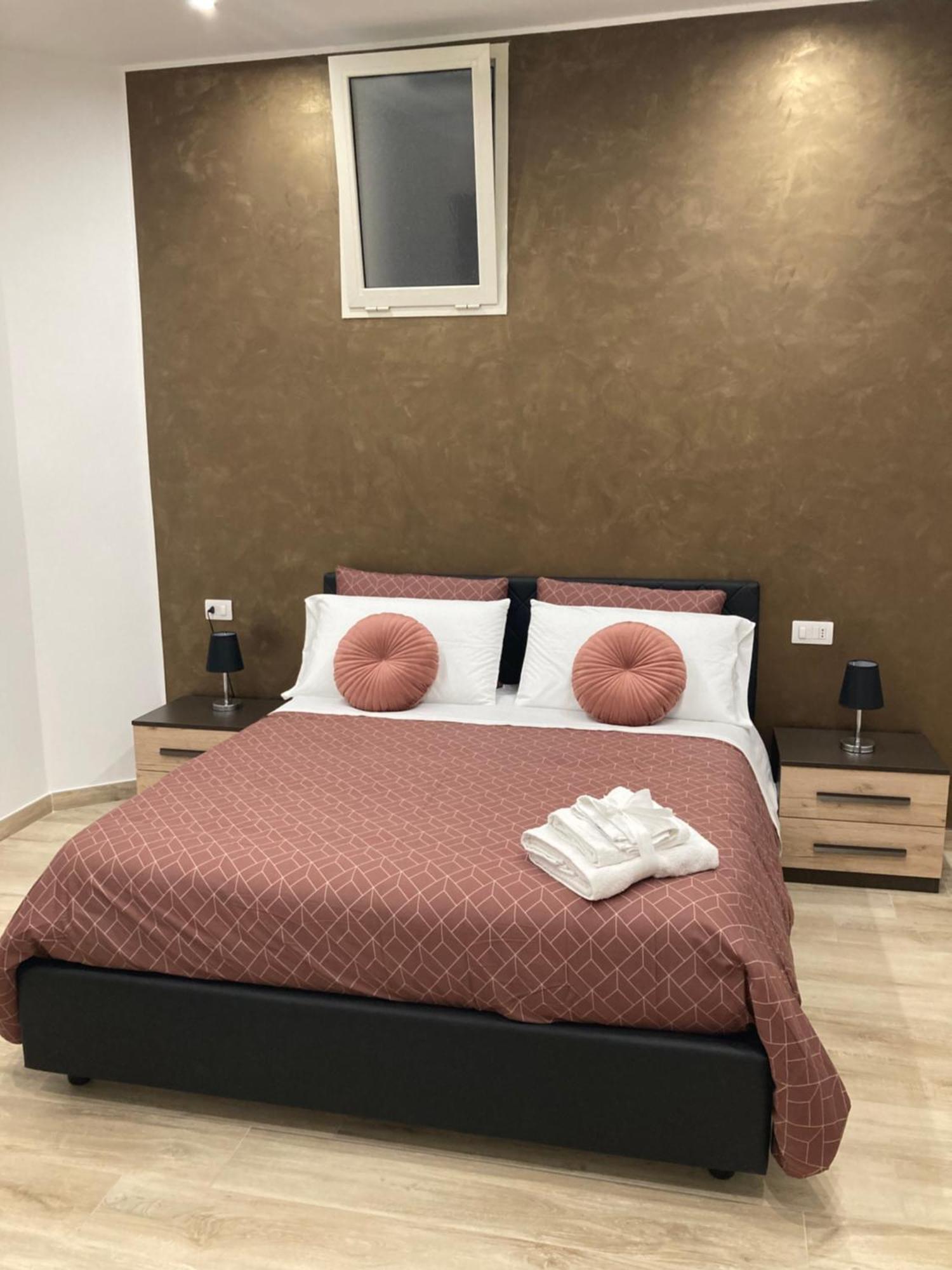 Goldenhouse Hotel Napoli Eksteriør billede