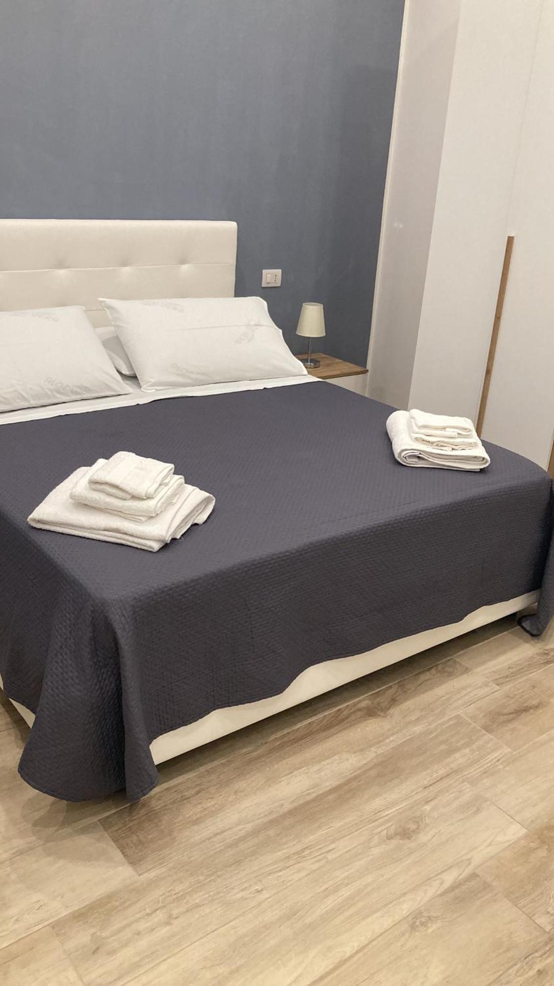 Goldenhouse Hotel Napoli Eksteriør billede